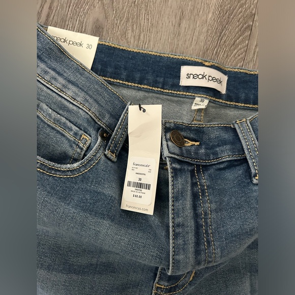 NWT high rise straight fit jeans - Picture 8 of 10